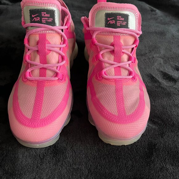 Nike Air Vapormax 2019 Active Fushia 8.5 (Women's) Pre-Owned - Like New - Picture 4 of 7